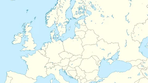 “本赛季西甲巴萨22次射门击中横梁，费兰任意球险些破门。”